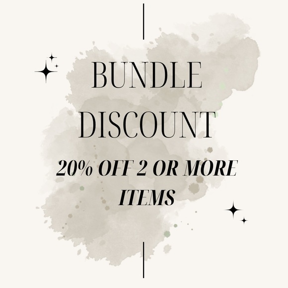 Welcome to my closet! 🫶 - Picture 2 of 5